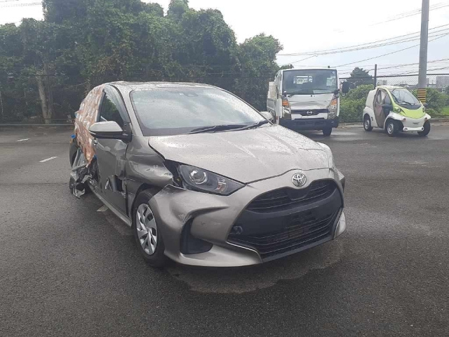 TOYOTA YARIS 2022
