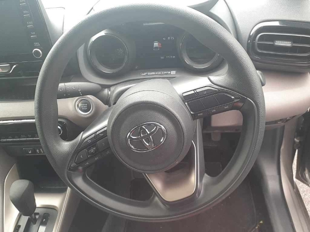 TOYOTA YARIS 2022