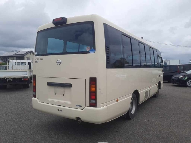 NISSAN CIVILIAN 2009