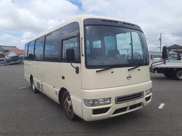 NISSAN CIVILIAN 2009