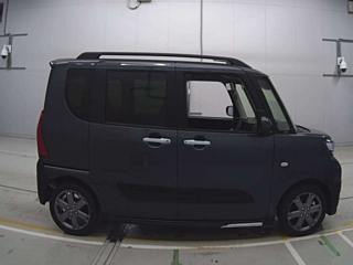 DAIHATSU TANTO 2024