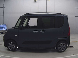 DAIHATSU TANTO 2024