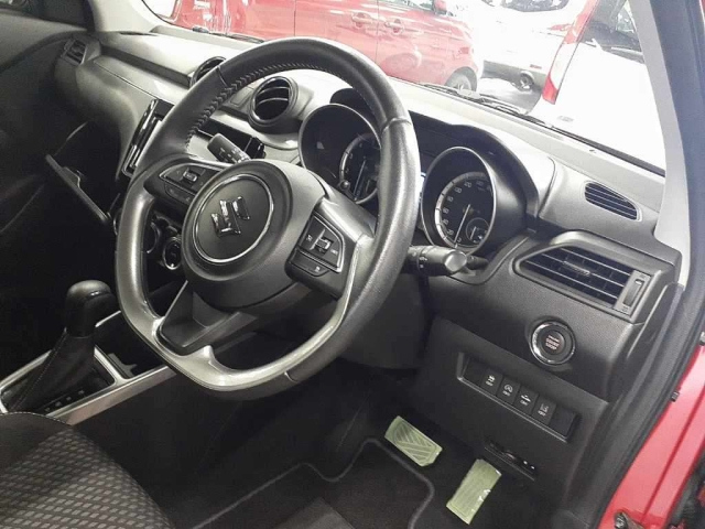 SUZUKI SWIFT 2018