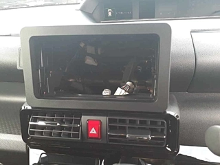 DAIHATSU TANTO 2024