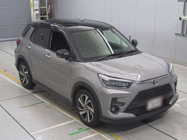 TOYOTA RAIZE 2023