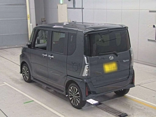 DAIHATSU TANTO 2024
