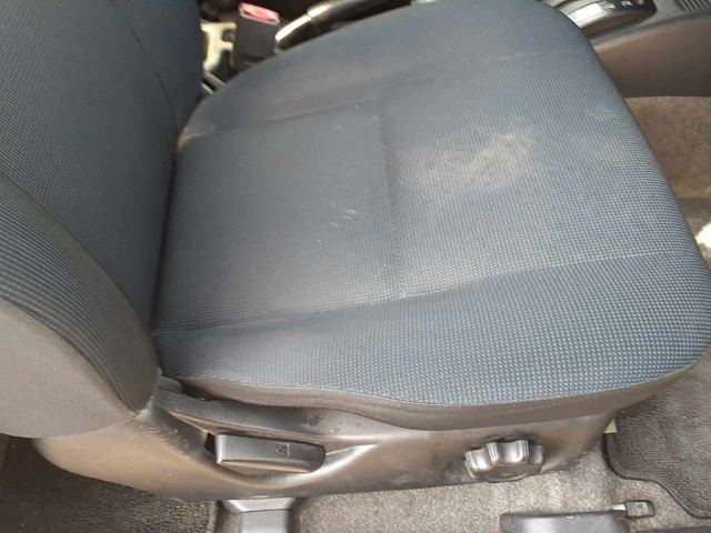 NISSAN KIX 2011