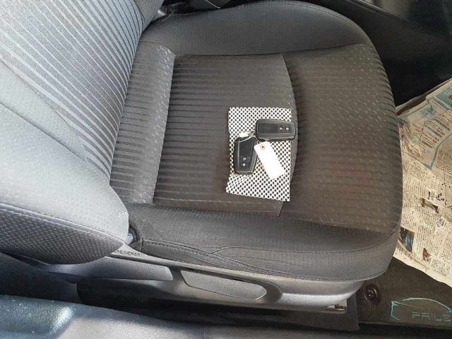 TOYOTA PRIUS 2018
