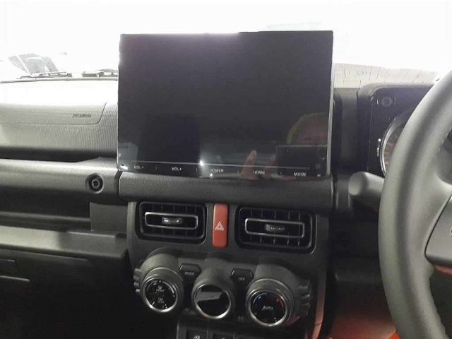 SUZUKI JIMNY SIERRA 2025