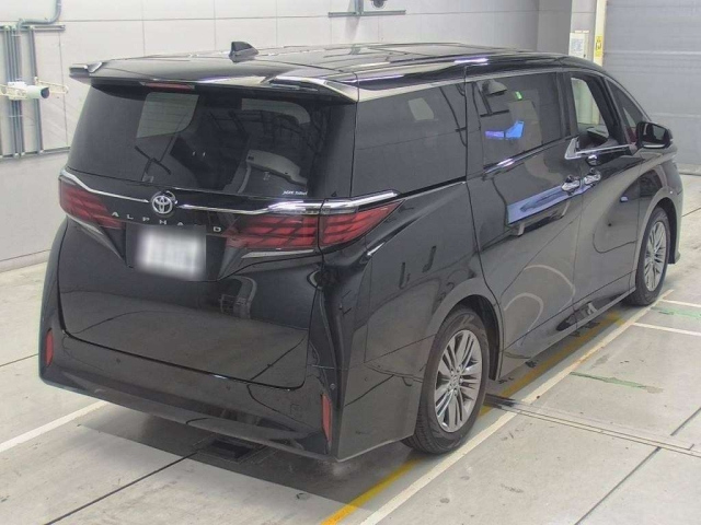 TOYOTA ALPHARD 2025