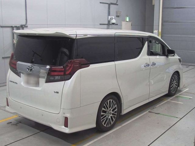TOYOTA ALPHARD 2017
