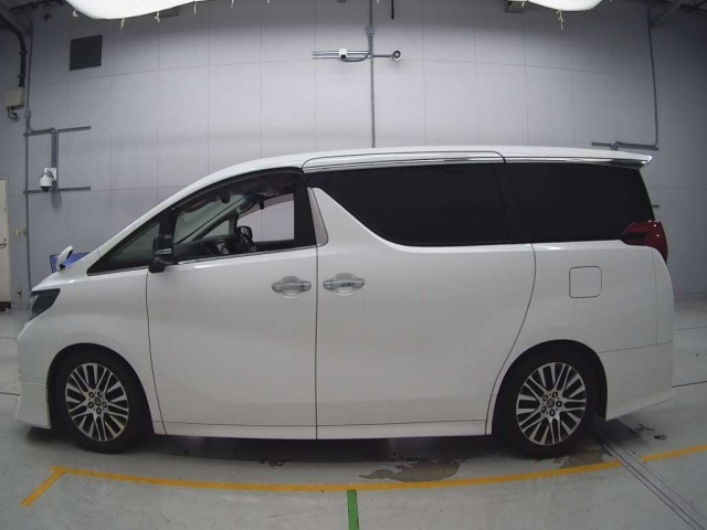 TOYOTA ALPHARD 2017