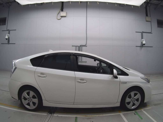 TOYOTA PRIUS 2010