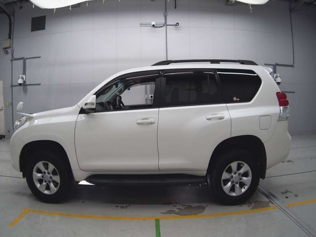 TOYOTA LAND CRUISER PRADO 2009