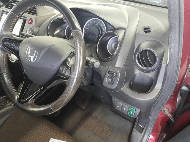 HONDA FIT SHUTTLE 2013