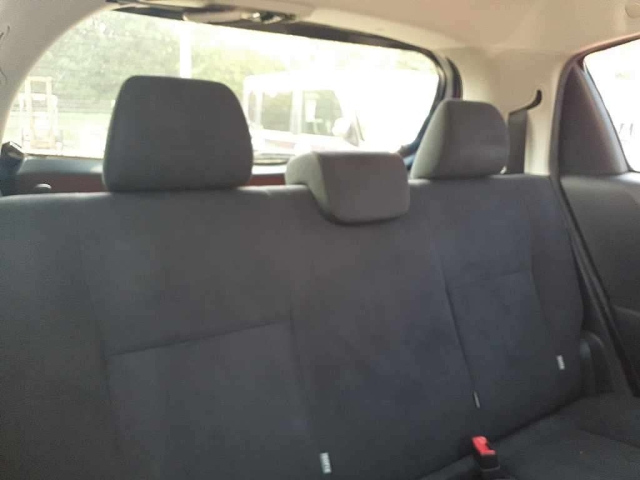 TOYOTA VITZ 2013