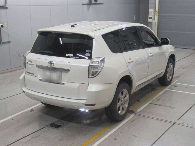 TOYOTA VANGUARD 2011