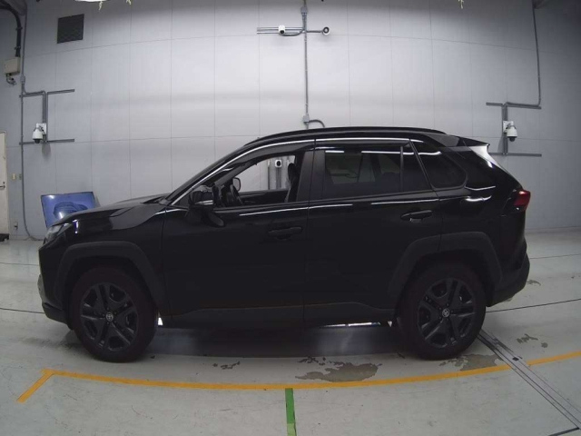 TOYOTA RAV4 2023
