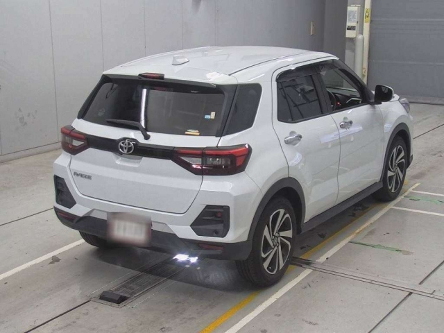 TOYOTA RAIZE 2021