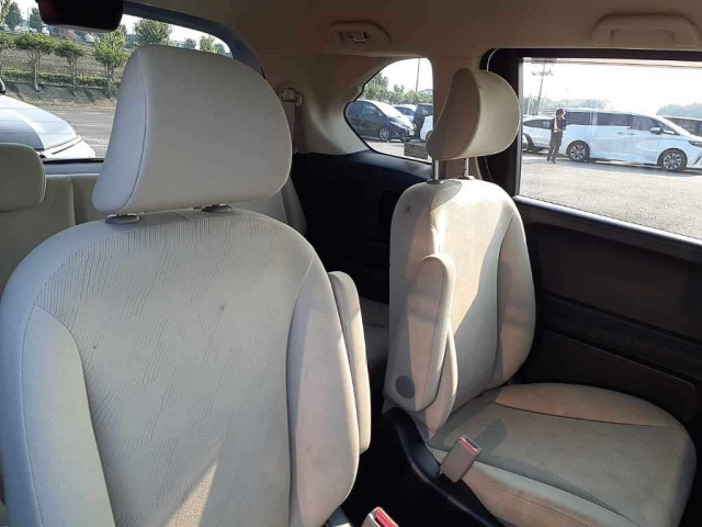 HONDA FREED 2010