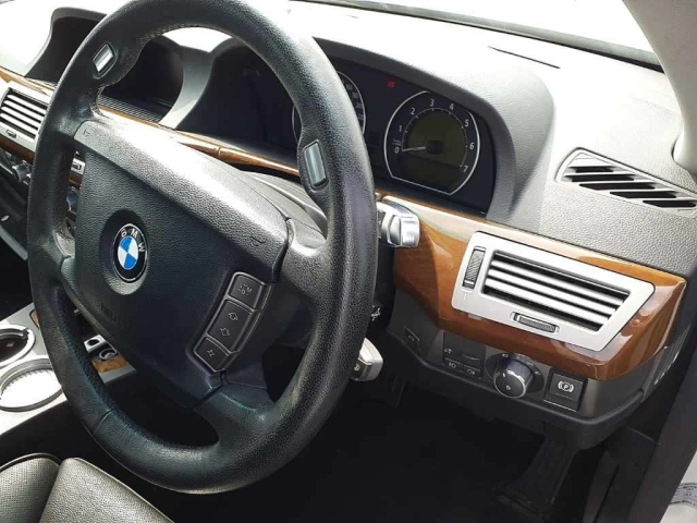 BMW 7 SERIES 2009
