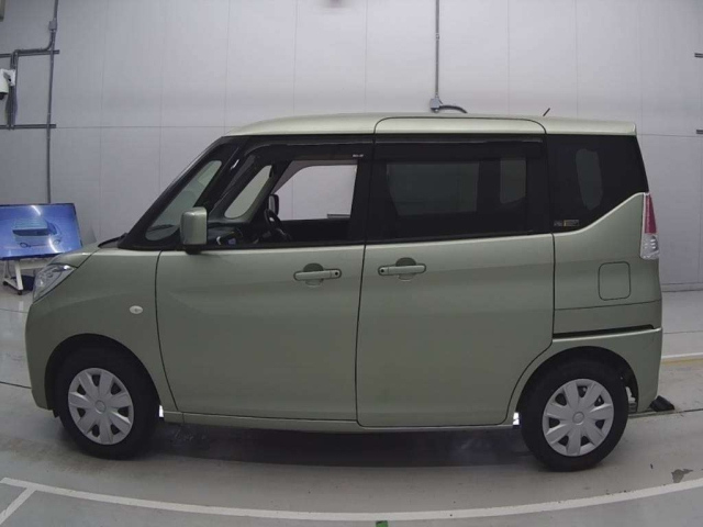 SUZUKI SOLIO 2015