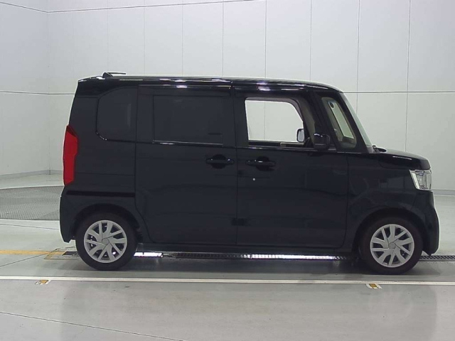 HONDA N BOX 2022