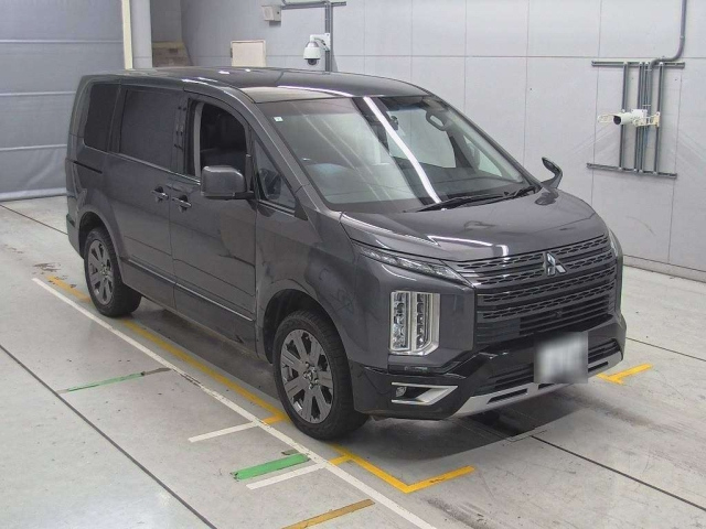 MITSUBISHI DELICA D5 2021