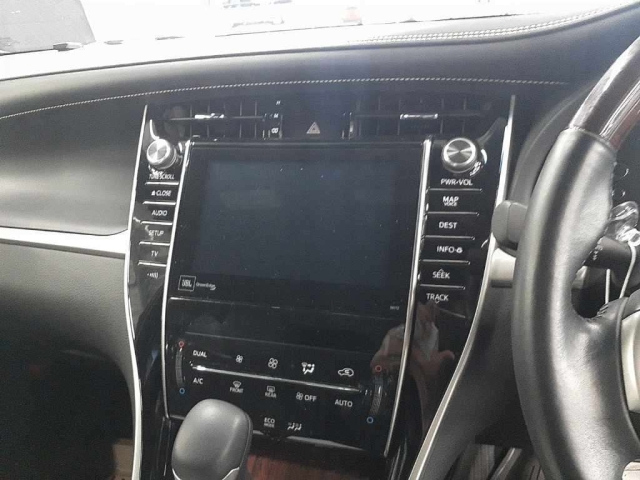 TOYOTA HARRIER 2014