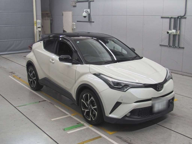 TOYOTA C-HR 2019