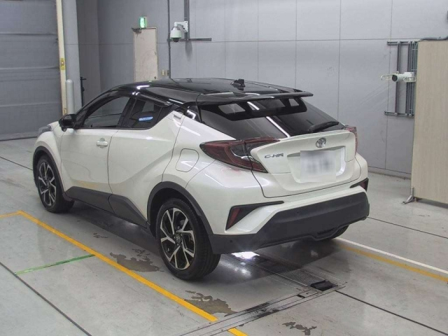 TOYOTA C-HR 2019