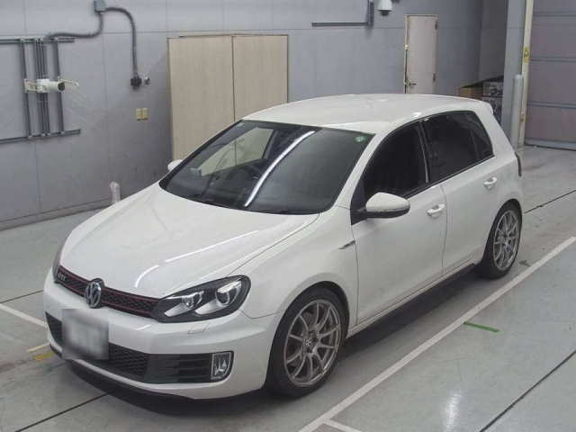 VOLKSWAGEN GOLF 2011