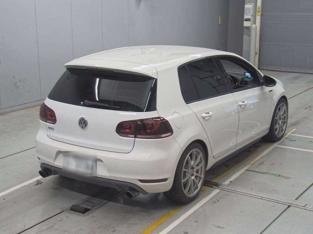 VOLKSWAGEN GOLF 2011