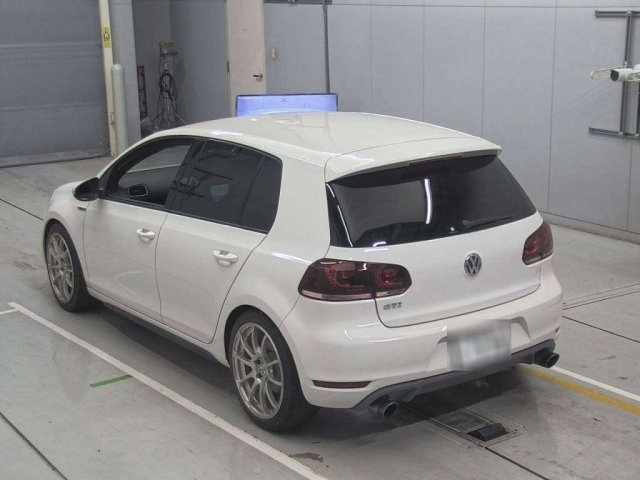 VOLKSWAGEN GOLF 2011