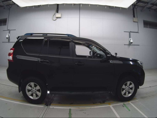 TOYOTA LAND CRUISER PRADO 2014