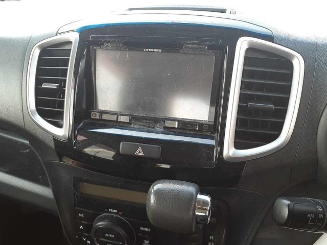 MITSUBISHI DELICA D2 2016