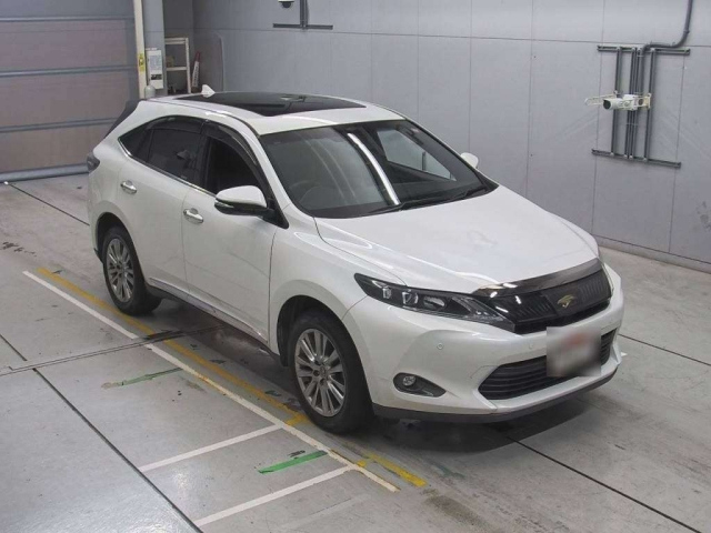 TOYOTA HARRIER 2014