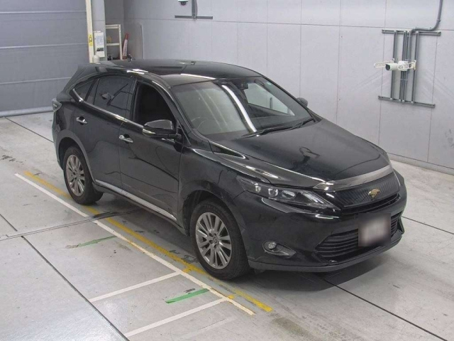 TOYOTA HARRIER 2015
