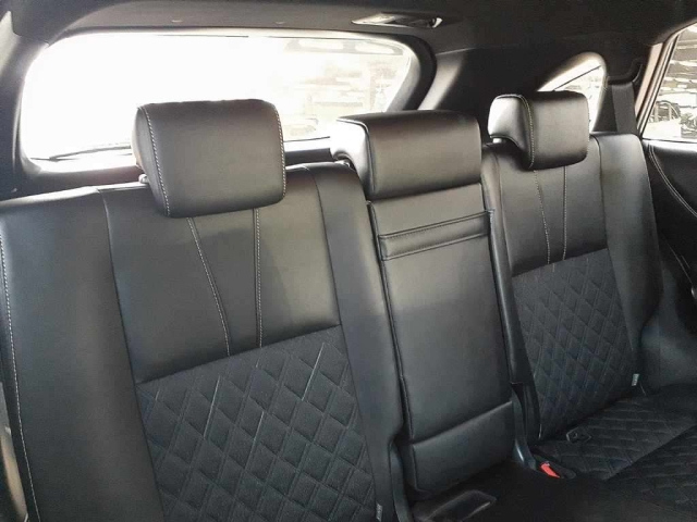TOYOTA HARRIER 2015
