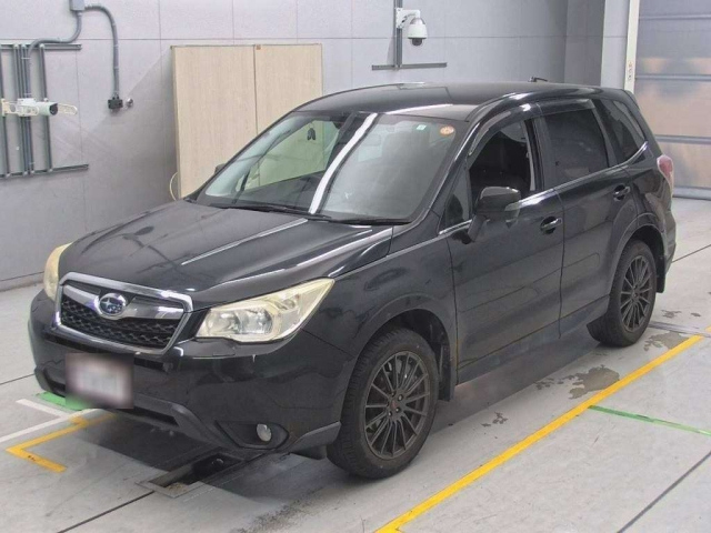 SUBARU FORESTER 2013