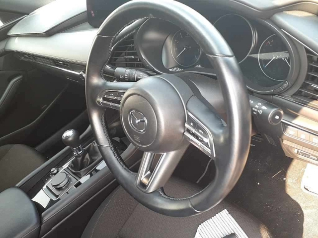 MAZDA MAZDA3 2022