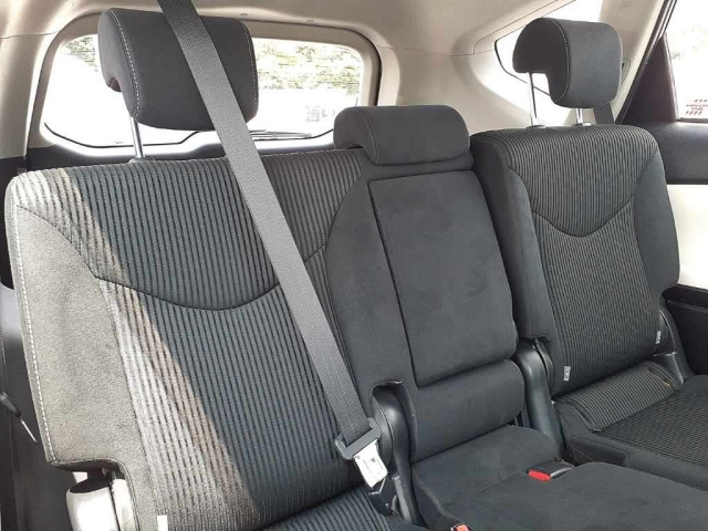 TOYOTA PRIUS ALPHA 2016
