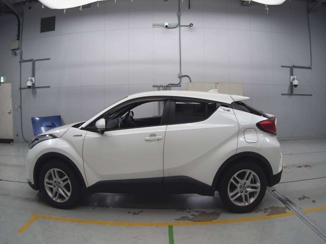 TOYOTA C-HR 2020