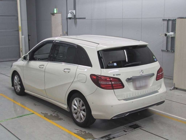 MERCEDES BENZ B CLASS 2016