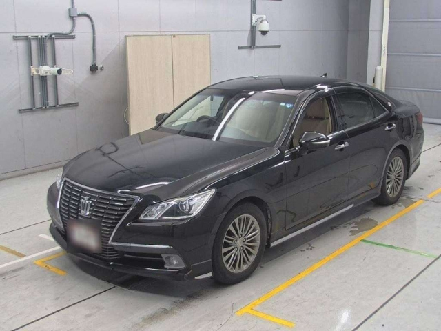 TOYOTA CROWN 2013