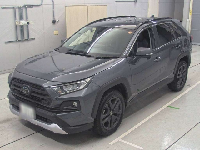 TOYOTA RAV4 2024