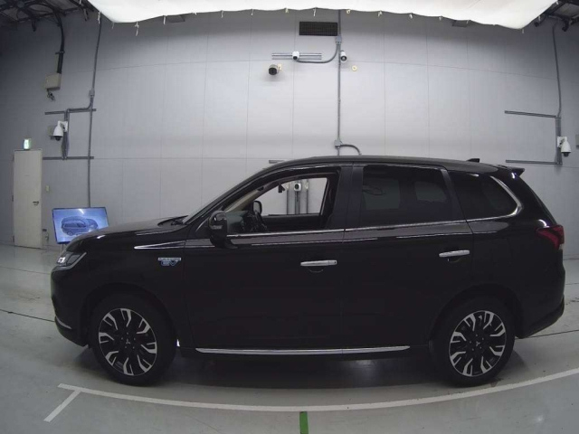 MITSUBISHI OUTLANDER PHEV 2018