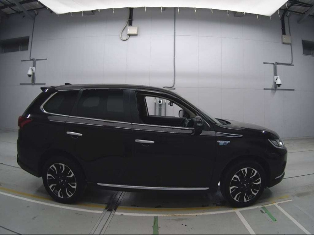 MITSUBISHI OUTLANDER PHEV 2018