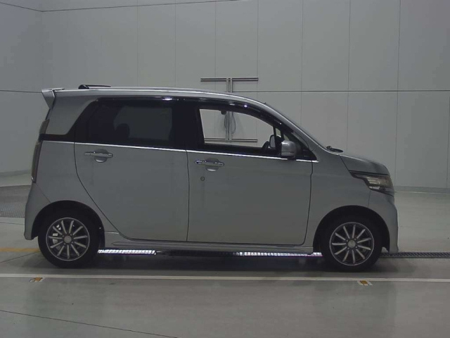 HONDA N WGN 2014