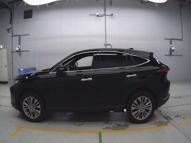 TOYOTA HARRIER 2021
